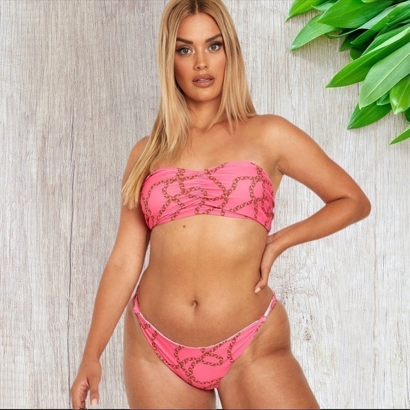 Boohoo Chain Print Bandeau Bikini Set in Hot Pink 18 - Picture 3 of 6